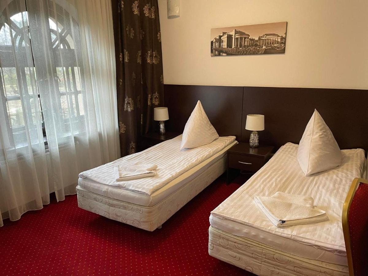 Villa Stary Kalisz Luaran gambar